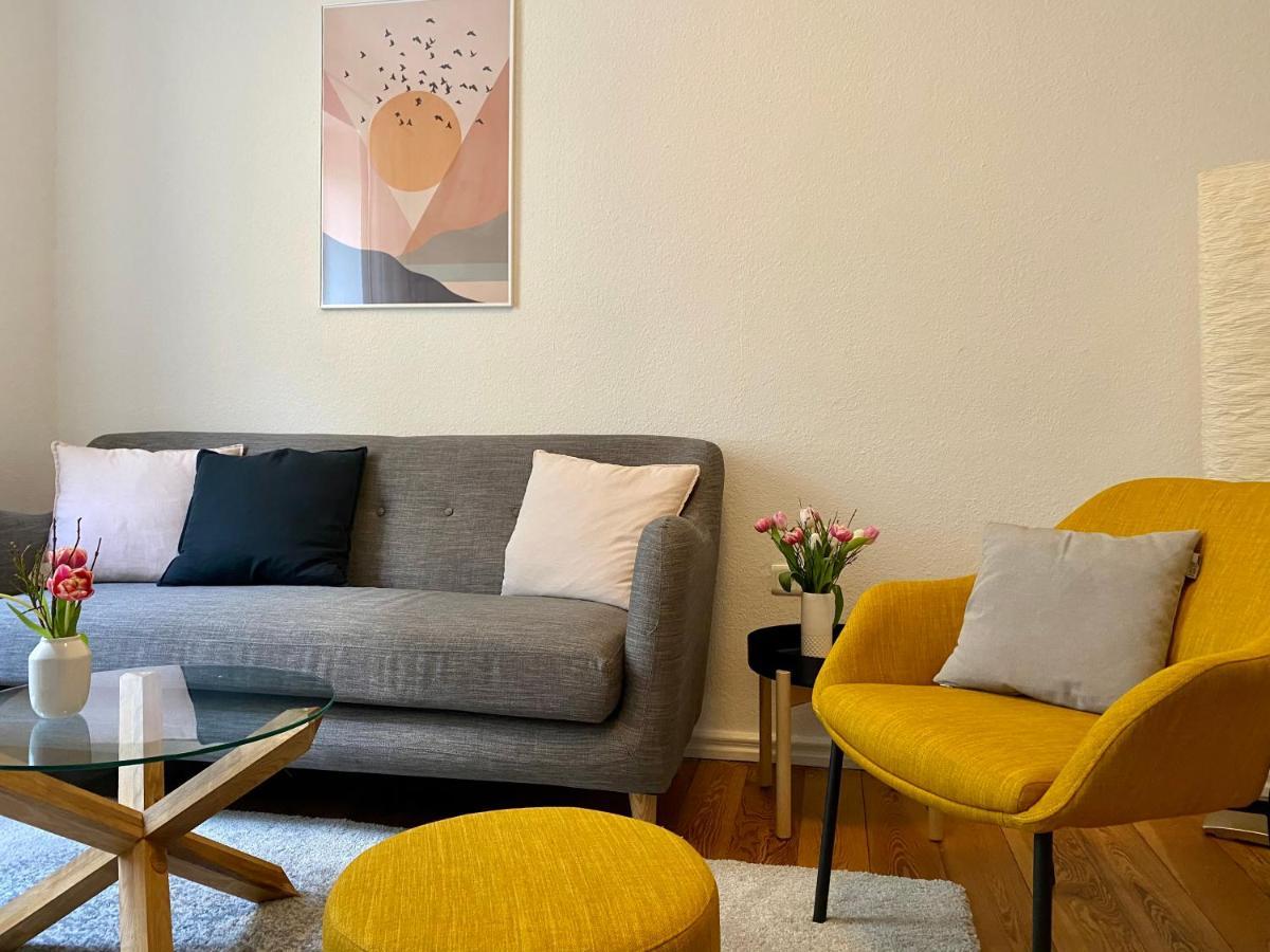 Zentrumsnahe Schoene Altbauwohnung Bis 4 Personen 弗伦斯堡 外观 照片