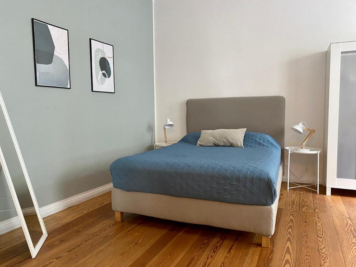 Zentrumsnahe Schoene Altbauwohnung Bis 4 Personen 弗伦斯堡 外观 照片